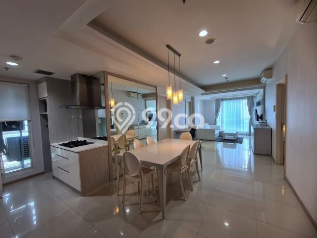 Apartemen Disewakan 3 Kamar Hemat Siap Huni di Jakarta Selatan, Luas 105m2 Apartemen Disewakan 3 Kamar Hemat Siap Huni di Jakarta Selatan, Luas 105m2