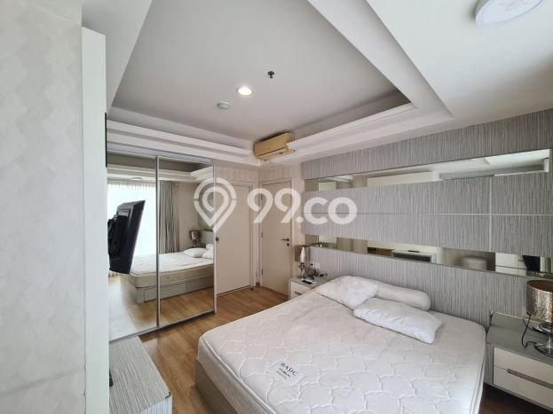 Apartemen Disewakan 3 Kamar Hemat Siap Huni di Jakarta Selatan, Luas 105m2 Apartemen Disewakan 3 Kamar Hemat Siap Huni di Jakarta Selatan, Luas 105m2