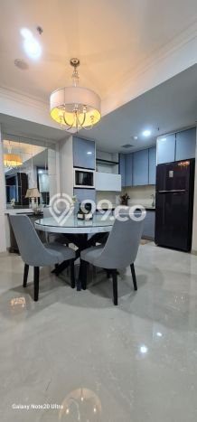 Apartemen Disewakan 3 Kamar Murah Siap Huni di Jakarta Selatan, Luas 130m2 Apartemen Disewakan 3 Kamar Murah Siap Huni di Jakarta Selatan, Luas 130m2