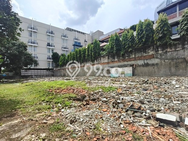 Tanah Dijual Lokasi Strategis di Jakarta Selatan dengan Luas 1650m2 Tanah Dijual Lokasi Strategis di Jakarta Selatan dengan Luas 1650m2