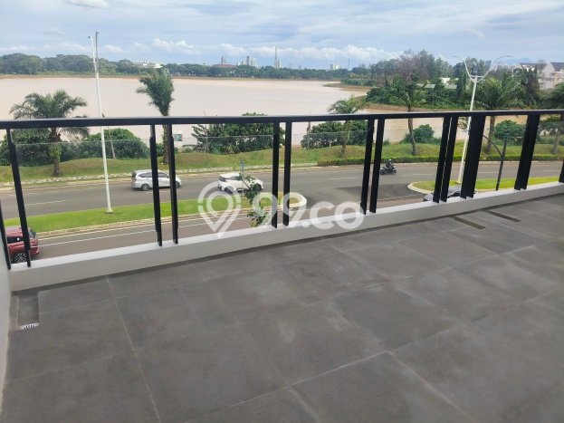 Ruko Disewa di Tangerang dengan LB 438m2 Area Komersial Ramai Ruko Disewa di Tangerang dengan LB 438m2 Area Komersial Ramai
