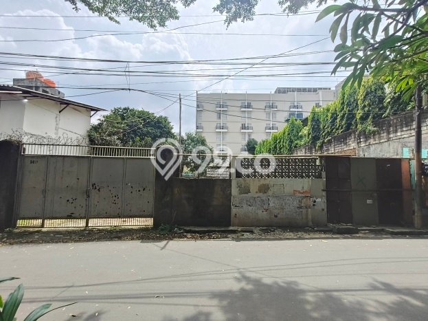 Tanah Dijual Lokasi Strategis di Jakarta Selatan dengan Luas 1650m2 Tanah Dijual Lokasi Strategis di Jakarta Selatan dengan Luas 1650m2