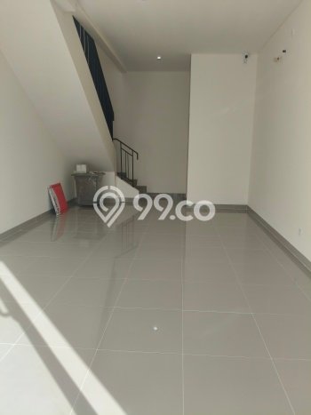 Ruko Disewa di Tangerang dengan LB 438m2 Area Komersial Ramai Ruko Disewa di Tangerang dengan LB 438m2 Area Komersial Ramai
