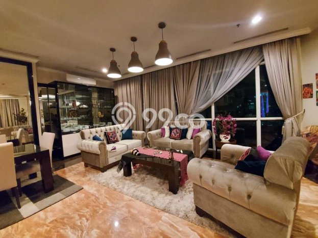 Apartemen Harga Sewa Kompetitif Disewakan di Mega Kuningan Jakarta Selatan, 4 KT, 311m2 Apartemen Harga Sewa Kompetitif Disewakan di Mega Kuningan Jakarta Selatan, 4 KT, 311m2