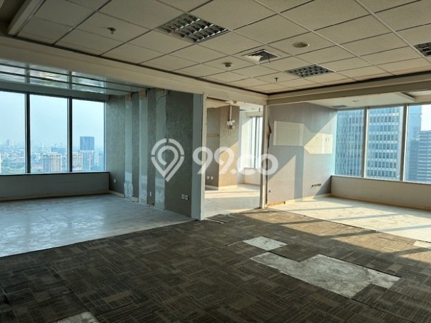 Unit Kantor Disewakan di Mega Kuningan di Area Ramai & Strategis Unit Kantor Disewakan di Mega Kuningan di Area Ramai & Strategis