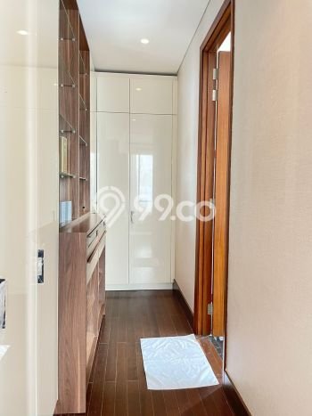Hunian Apartemen Eksklusif untuk Dijual di Jakarta Selatan dengan 3 BR & 3 Kamar Mandi Hunian Apartemen Eksklusif untuk Dijual di Jakarta Selatan dengan 3 BR & 3 Kamar Mandi