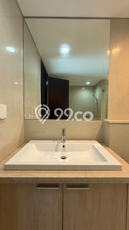 Apartemen Strategis Kawasan , 3 KM, Luas 155m2m², Pemandangan Bagus Apartemen Strategis Kawasan , 3 KM, Luas 155m2m², Pemandangan Bagus