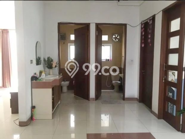 For Sale! Premium House LT 445m2 Desain Elegan di Modernland For Sale! Premium House LT 445m2 Desain Elegan di Modernland