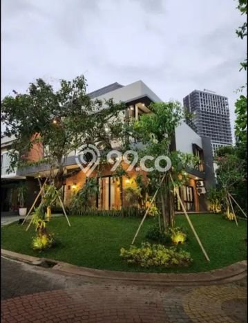 Rumah Elit Modern Tanpa Renovasi di BSD Foresta Tangerang Rumah Elit Modern Tanpa Renovasi di BSD Foresta Tangerang