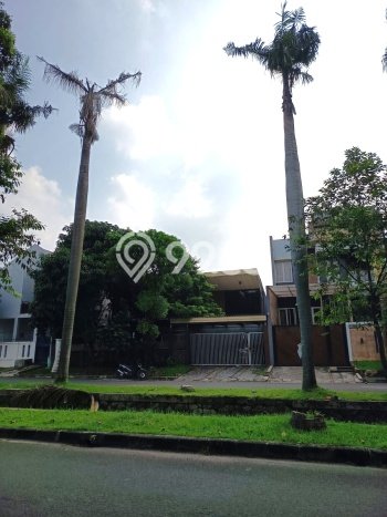 Hunian Mewah Siap Huni LT 400m2 di Cipondoh, Tangerang Hunian Mewah Siap Huni LT 400m2 di Cipondoh, Tangerang
