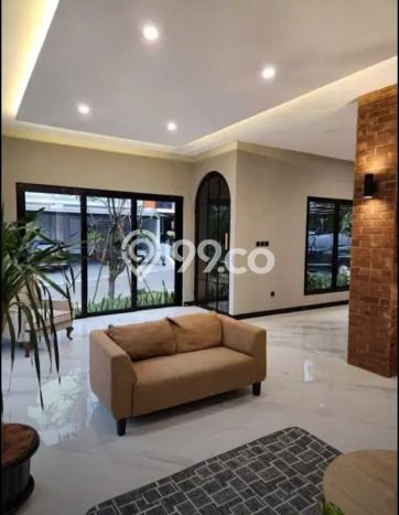 Ready to Use! Luxury House LT 256m2 Desain Modern di BSD Green Wich Ready to Use! Luxury House LT 256m2 Desain Modern di BSD Green Wich