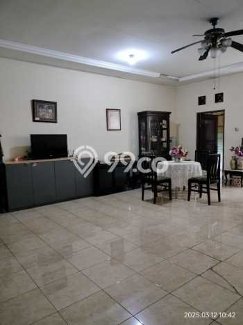 Hunian Mewah Siap Huni LT 300m2 di Cinere, Depok Hunian Mewah Siap Huni LT 300m2 di Cinere, Depok