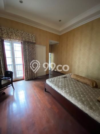 SPECIAL OFFER! Tersedia KPR Rumah Modern di , Jakarta Selatan, Luas 330m2m² Bangunan 250m2m² SPECIAL OFFER! Tersedia KPR Rumah Modern di , Jakarta Selatan, Luas 330m2m² Bangunan 250m2m²