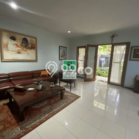 BEST DEAL! Rumah Nyaman di Kebayoran Baru, LT 250m2m² Bangunan 300m2m² BEST DEAL! Rumah Nyaman di Kebayoran Baru, LT 250m2m² Bangunan 300m2m²