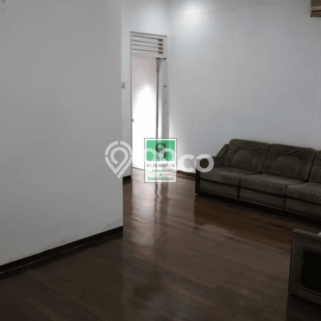 Rumah Mewah Siap Huni LT 244m2 di Kebayoran Baru, Jakarta Selatan Rumah Mewah Siap Huni LT 244m2 di Kebayoran Baru, Jakarta Selatan