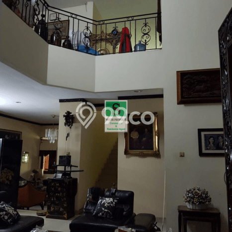 Rumah Mewah Siap Huni LT 244m2 di Kebayoran Baru, Jakarta Selatan Rumah Mewah Siap Huni LT 244m2 di Kebayoran Baru, Jakarta Selatan