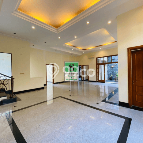 Rumah Mewah LB 334m2 Siap Pakai Desain Elegan di Ciganjur, Jakarta Selatan Rumah Mewah LB 334m2 Siap Pakai Desain Elegan di Ciganjur, Jakarta Selatan