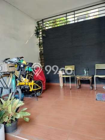 Rumah Siap Disurvey lokasi Menteng, Jakarta Pusat, LT 242m² Bangunan 350m² Rumah Siap Disurvey lokasi Menteng, Jakarta Pusat, LT 242m² Bangunan 350m²
