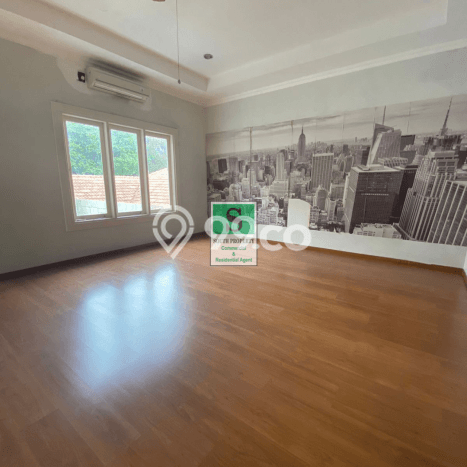 Rumah Elit LB 350m2 Siap Huni Desain Elegan di Senopati, Jakarta Selatan Rumah Elit LB 350m2 Siap Huni Desain Elegan di Senopati, Jakarta Selatan