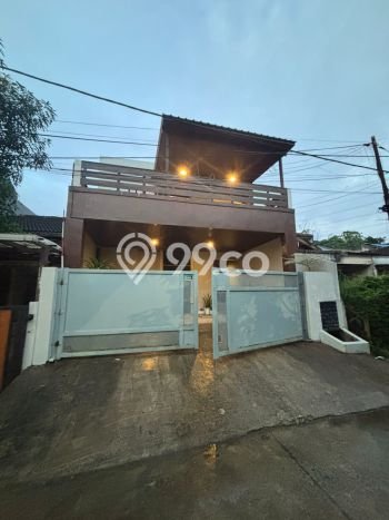 Rumah Elit Modern Tanpa Renovasi di Cinere Jakarta Selatan Rumah Elit Modern Tanpa Renovasi di Cinere Jakarta Selatan