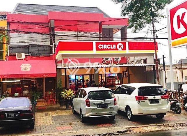 Komersial Strategis Kawasan Senopati, Luas 400m², Lokasi Jalan Utama Komersial Strategis Kawasan Senopati, Luas 400m², Lokasi Jalan Utama