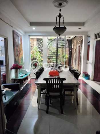 Hunian Elit LB 700m2 Siap Pakai Desain Elegan di Senopati, Jakarta Selatan Hunian Elit LB 700m2 Siap Pakai Desain Elegan di Senopati, Jakarta Selatan