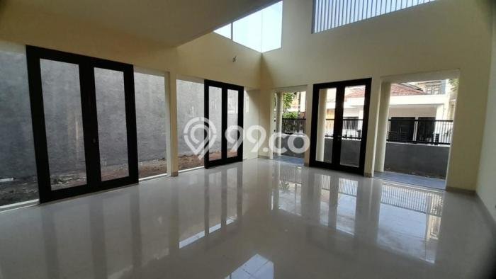 Hunian Elit LB 285m2 Siap Huni Desain Elegan di Cipete, Jakarta Selatan Hunian Elit LB 285m2 Siap Huni Desain Elegan di Cipete, Jakarta Selatan