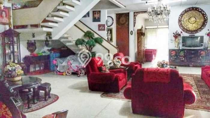 Rumah Elit LB 300m2 Siap Pakai Desain Elegan di Simprug Garden, Jakarta Selatan Rumah Elit LB 300m2 Siap Pakai Desain Elegan di Simprug Garden, Jakarta Selatan