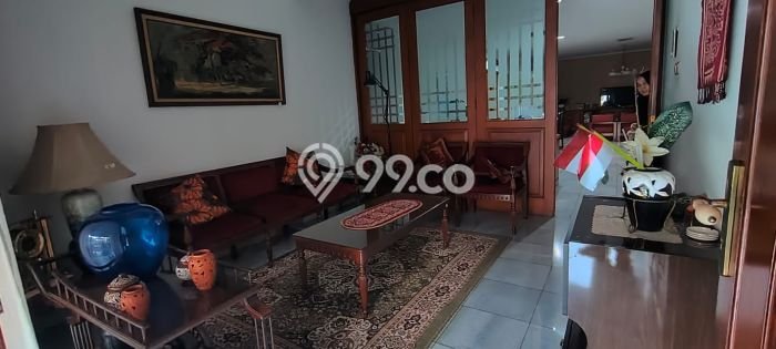 Rumah Luxury Modern Siap Huni di Senopati Jakarta Selatan Rumah Luxury Modern Siap Huni di Senopati Jakarta Selatan