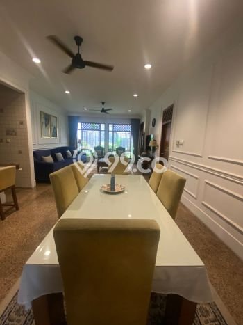 Siap Huni Rumah Mewah 4 Kamar di Kebayoran Baru Dekat ke Mana Pun Siap Huni Rumah Mewah 4 Kamar di Kebayoran Baru Dekat ke Mana Pun