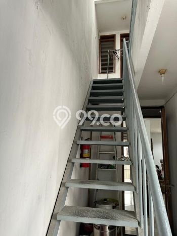 Hunian Mewah Siap Huni LT 157m2 di Kebayoran Baru, Jakarta Selatan Hunian Mewah Siap Huni LT 157m2 di Kebayoran Baru, Jakarta Selatan