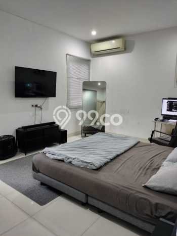 Rumah Elit LB 192m2 Siap Pakai Desain Elegan di Patal Senayan, Jakarta Selatan Rumah Elit LB 192m2 Siap Pakai Desain Elegan di Patal Senayan, Jakarta Selatan