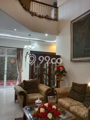 For Sale! Luxury House LT 187m2 Desain Elegan di Pejaten For Sale! Luxury House LT 187m2 Desain Elegan di Pejaten