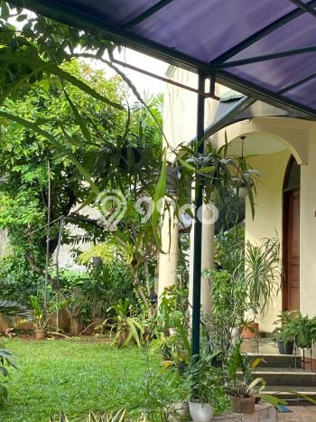 Rumah Elit Modern Tanpa Renovasi di Bintaro Jakarta Selatan Rumah Elit Modern Tanpa Renovasi di Bintaro Jakarta Selatan