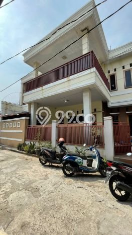 Hunian Mewah LB 300m2 Siap Pakai Desain Elegan di Bekasi, Bekasi Hunian Mewah LB 300m2 Siap Pakai Desain Elegan di Bekasi, Bekasi