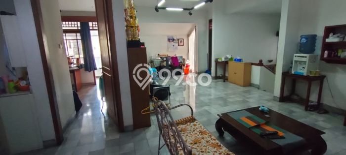 Rumah Luxury Modern Siap Huni di Senopati Jakarta Selatan Rumah Luxury Modern Siap Huni di Senopati Jakarta Selatan