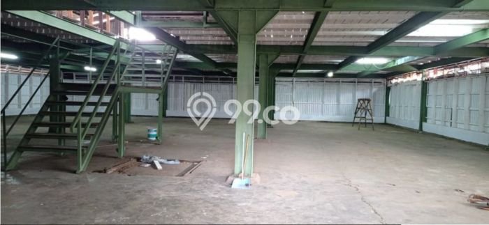 Untuk Dijual Gudang di Kebayoran Lama Jakarta Selatan LT 900m2 / LB 600m2 Untuk Dijual Gudang di Kebayoran Lama Jakarta Selatan LT 900m2 / LB 600m2