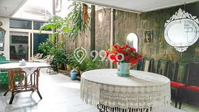 Rumah Elit LB 300m2 Siap Pakai Desain Elegan di Simprug Garden, Jakarta Selatan Rumah Elit LB 300m2 Siap Pakai Desain Elegan di Simprug Garden, Jakarta Selatan