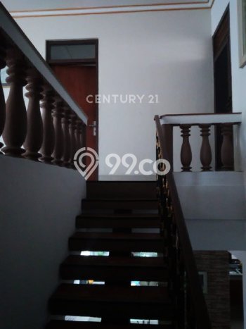Rumah Luxury Modern Tanpa Renovasi di Tomang Jakarta Barat Rumah Luxury Modern Tanpa Renovasi di Tomang Jakarta Barat