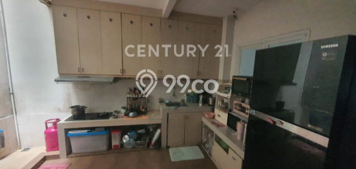 Dijual Rumah 3 Kamar Lokasi Strategis Nyaman dan Strategis di Kelapa Gading Dijual Rumah 3 Kamar Lokasi Strategis Nyaman dan Strategis di Kelapa Gading