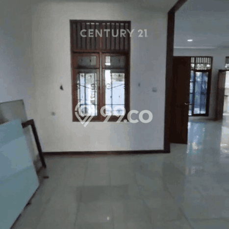 Lokasi strategis! Rumah siap huni dikontrakkan di Kelapa Gading LB 109m2 Lokasi strategis! Rumah siap huni dikontrakkan di Kelapa Gading LB 109m2