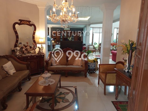 HARGA TERBAIK! Rumah di Kelapa Gading, 5 KT, Lingkungan Asri, LT 300m2m² LB 400m2m² HARGA TERBAIK! Rumah di Kelapa Gading, 5 KT, Lingkungan Asri, LT 300m2m² LB 400m2m²