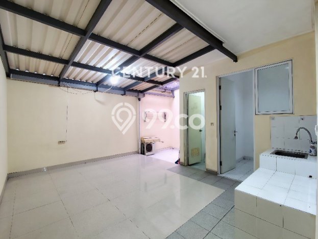 For Sale Rumah 2 Kamar Lokasi Ideal Bagus dan Strategis di Cakung For Sale Rumah 2 Kamar Lokasi Ideal Bagus dan Strategis di Cakung