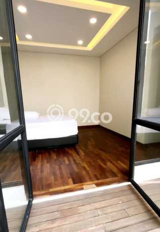 Jual Rumah Luas Megah Dengan View Eksklusif di Gading Serpong, Tangerang Jual Rumah Luas Megah Dengan View Eksklusif di Gading Serpong, Tangerang