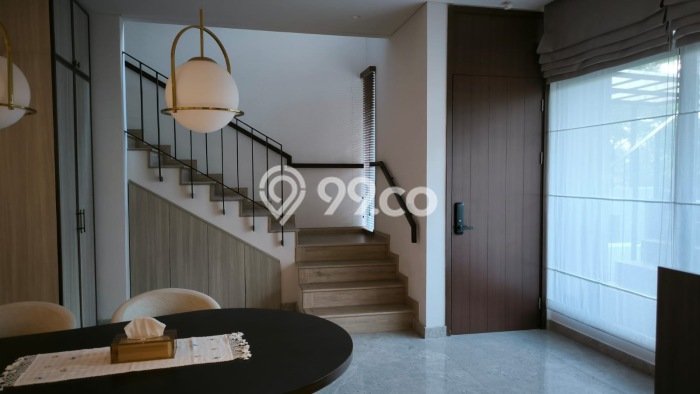 Rumah Akses Mudah area BSD, Tangerang, Luas 162m² LB 204m² Rumah Akses Mudah area BSD, Tangerang, Luas 162m² LB 204m²