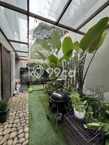 Hunian Mewah LB 500m2 Siap Pakai Desain Elegan di BSD City, Tangerang Hunian Mewah LB 500m2 Siap Pakai Desain Elegan di BSD City, Tangerang