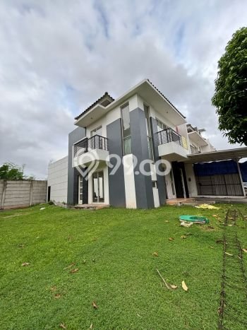 Rumah Luxury Modern Siap Huni di BSD Tangerang Rumah Luxury Modern Siap Huni di BSD Tangerang