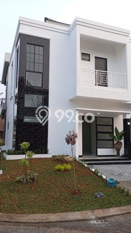 Rumah Menguntungkan di BSD Nusaloka, Dekat Kawasan Bisnis, Tangerang - LT 108m² Rumah Menguntungkan di BSD Nusaloka, Dekat Kawasan Bisnis, Tangerang - LT 108m²