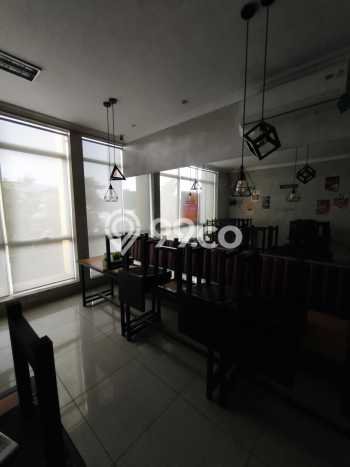 AREA KOMERSIAL! Ruko Kawasan , Luas 107m2m², Lokasi Strategis AREA KOMERSIAL! Ruko Kawasan , Luas 107m2m², Lokasi Strategis