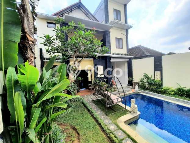 Hunian Mewah LB 365m2 Siap Huni Desain Elegan di Kerobokan Kaja, Badung Hunian Mewah LB 365m2 Siap Huni Desain Elegan di Kerobokan Kaja, Badung